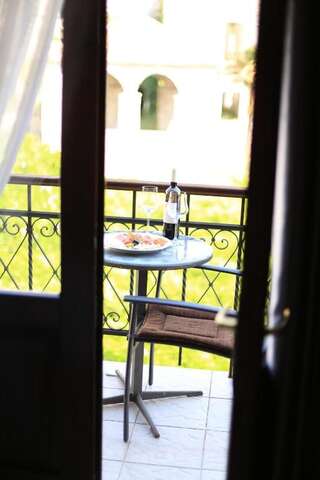 Отель Hotel Admiral Пераст Двухместный номер с 1 кроватью и балконом, вид на море-4