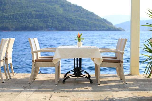 Отель Hotel Admiral Пераст-22